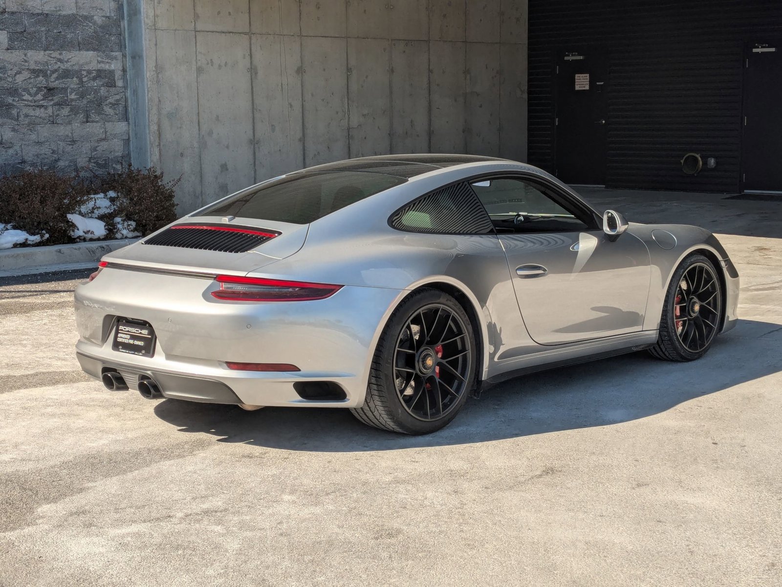 Certified 2018 Porsche 911 Carrera GTS image 9