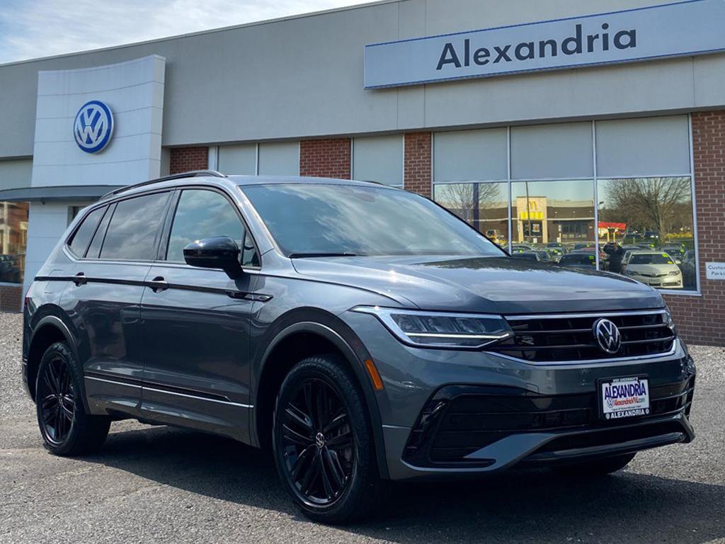 Used 2022 Volkswagen Tiguan SE R-Line video 1