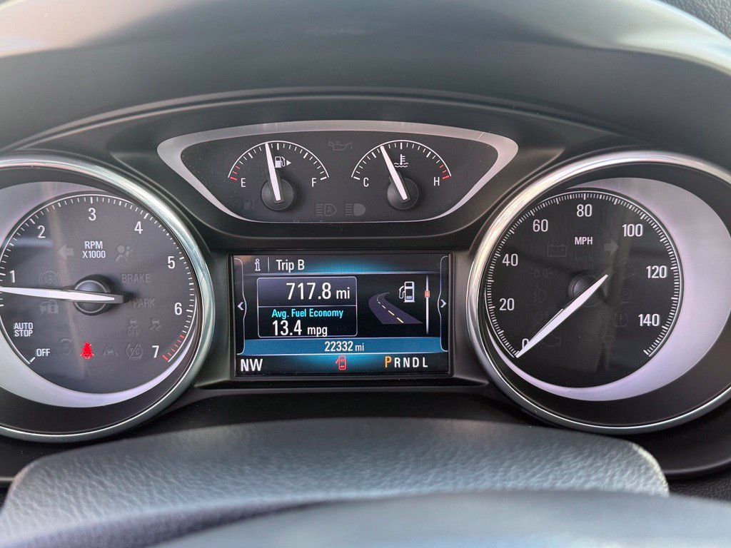 Used 2019 Buick Envision Essence FWD image 21