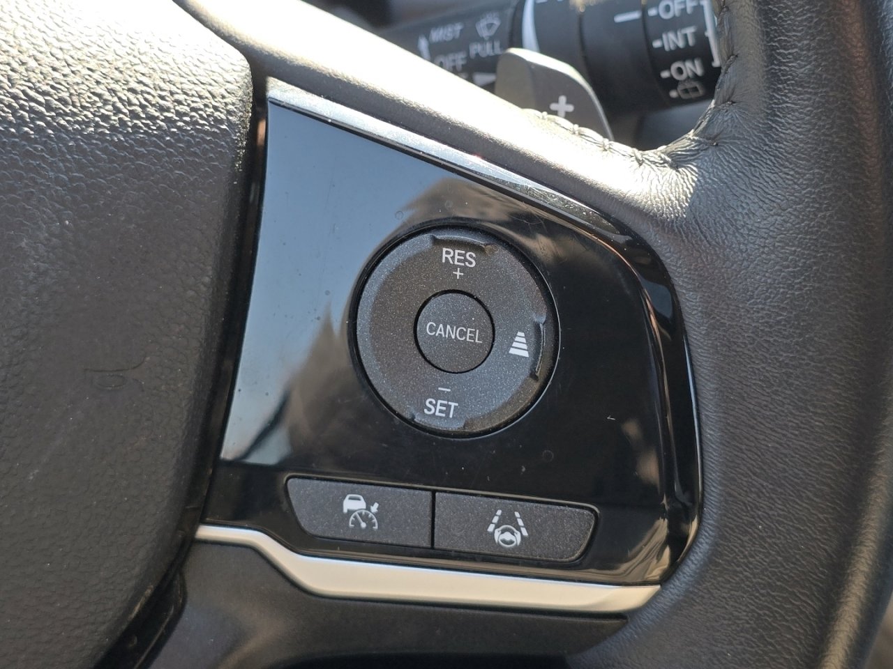 Certified 2023 Honda Odyssey Touring image 36