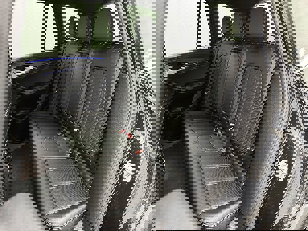 Used 2024 BMW X3 xDrive30i image 29