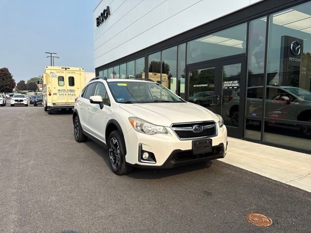 Used 2016 Subaru Crosstrek 2.0i Limited AWD/4WD image 1