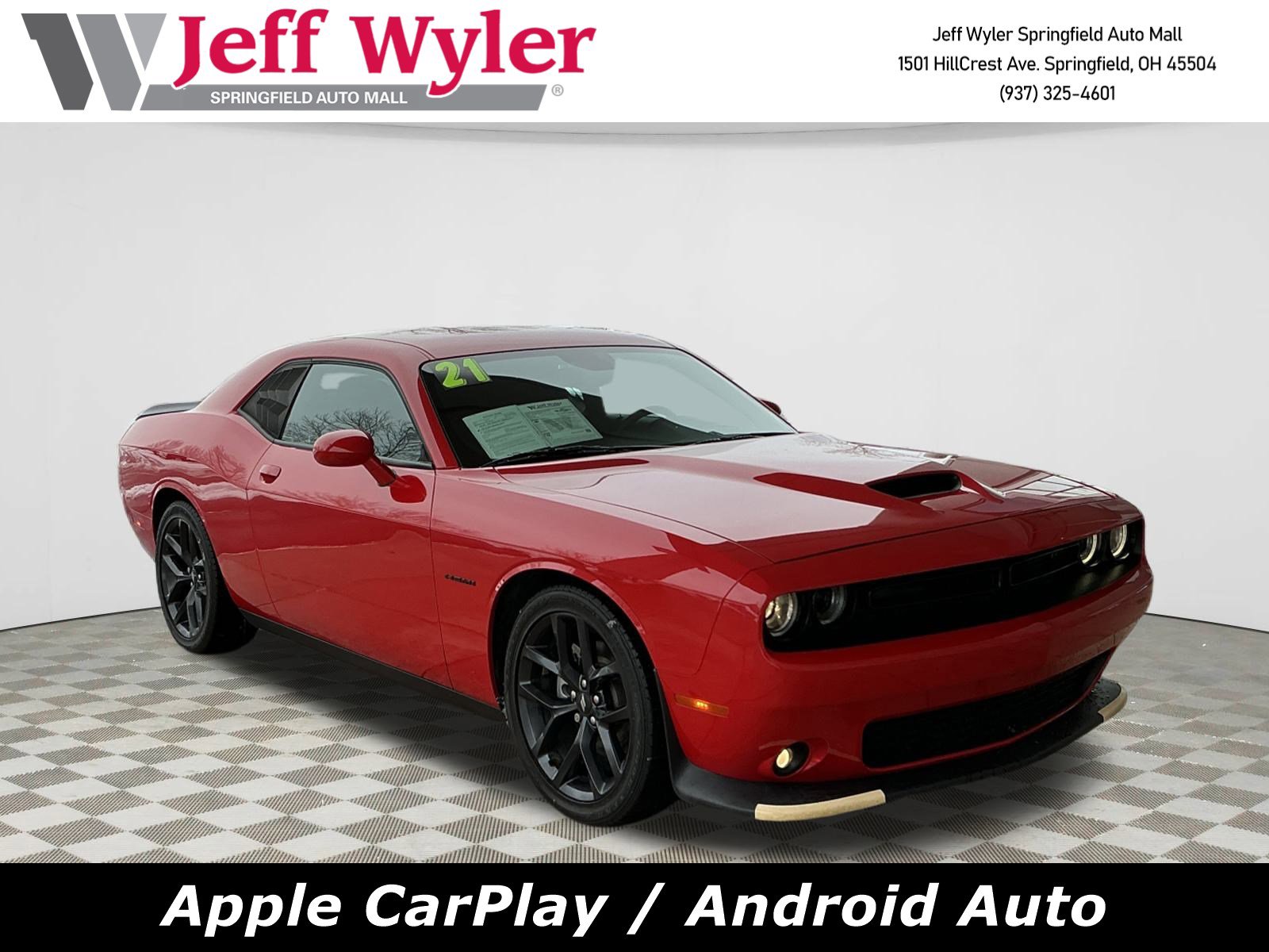 Used 2021 Dodge Challenger R/T w/ Blacktop Package image 1