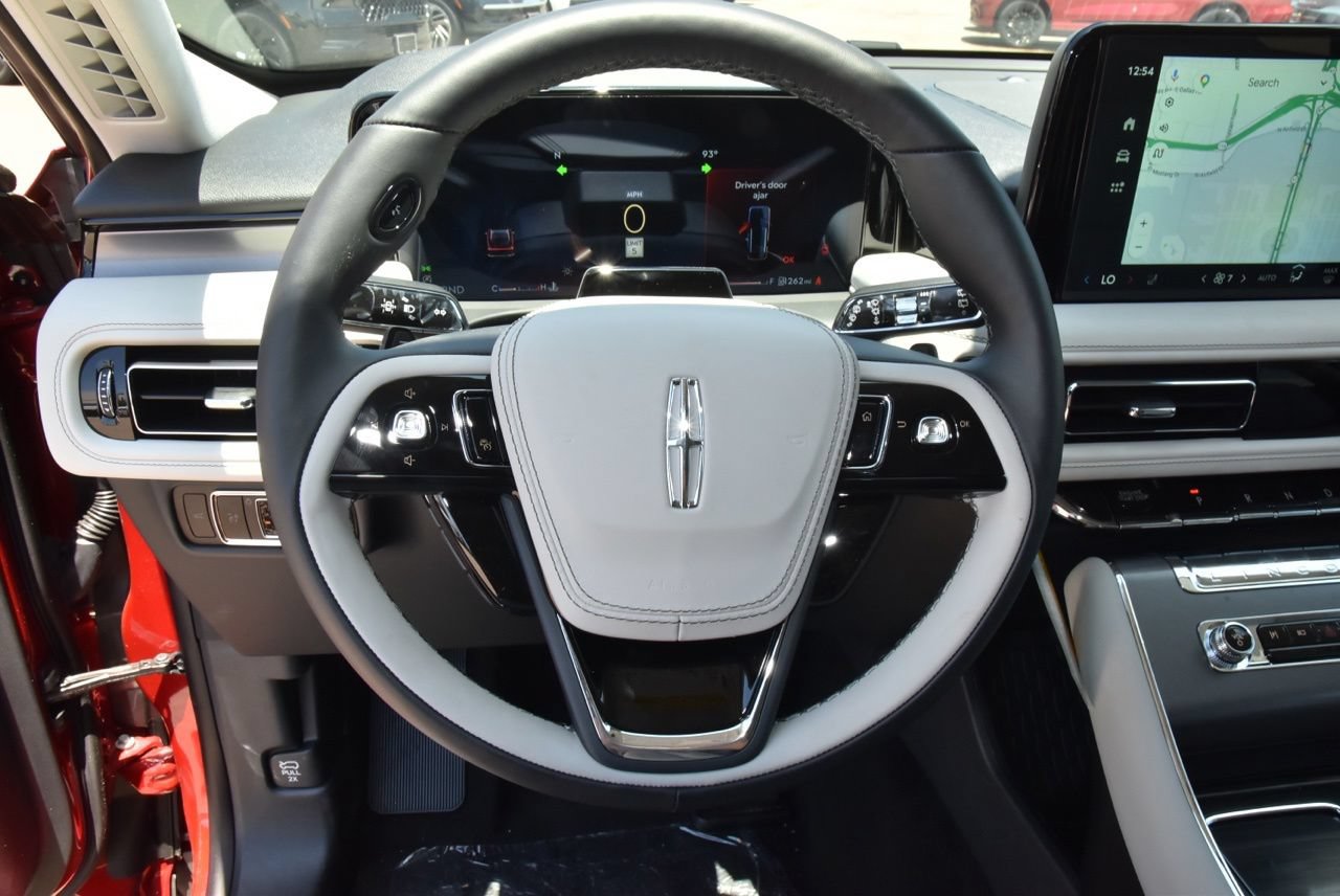 New 2026 Lincoln Aviator 2WD image 23