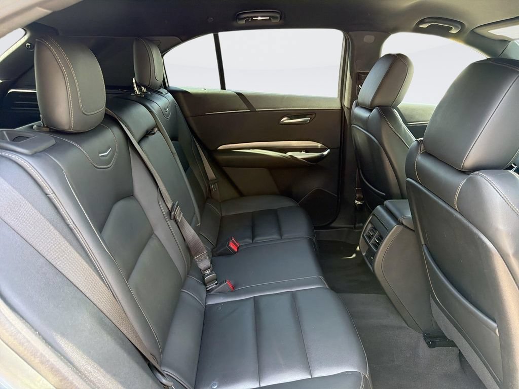 Certified 2024 Cadillac XT4 Premium Luxury AWD/4WD image 30