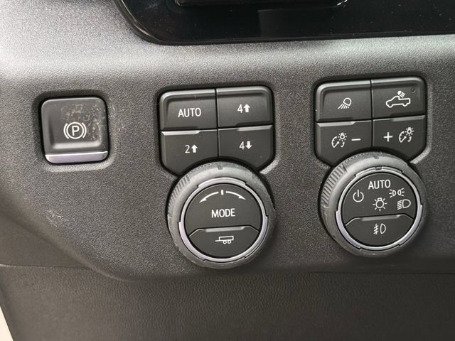 New 2026 Chevrolet Silverado 2500 ZR2 image 22