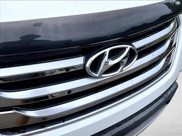 Used 2015 Hyundai Santa Fe Sport w/ Option Group 02 FWD image 27