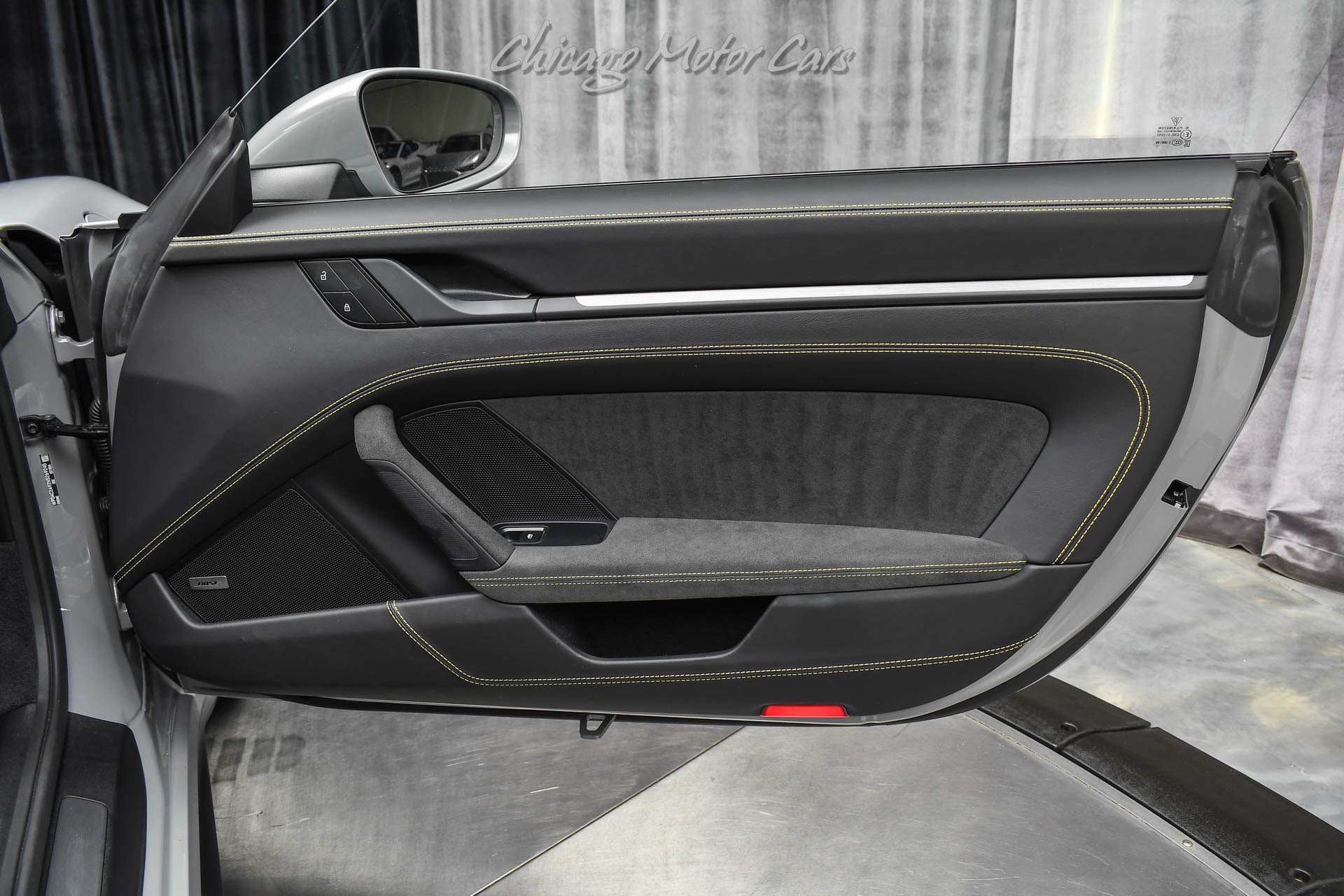 Used 2022 Porsche 911 GT3 RWD image 34