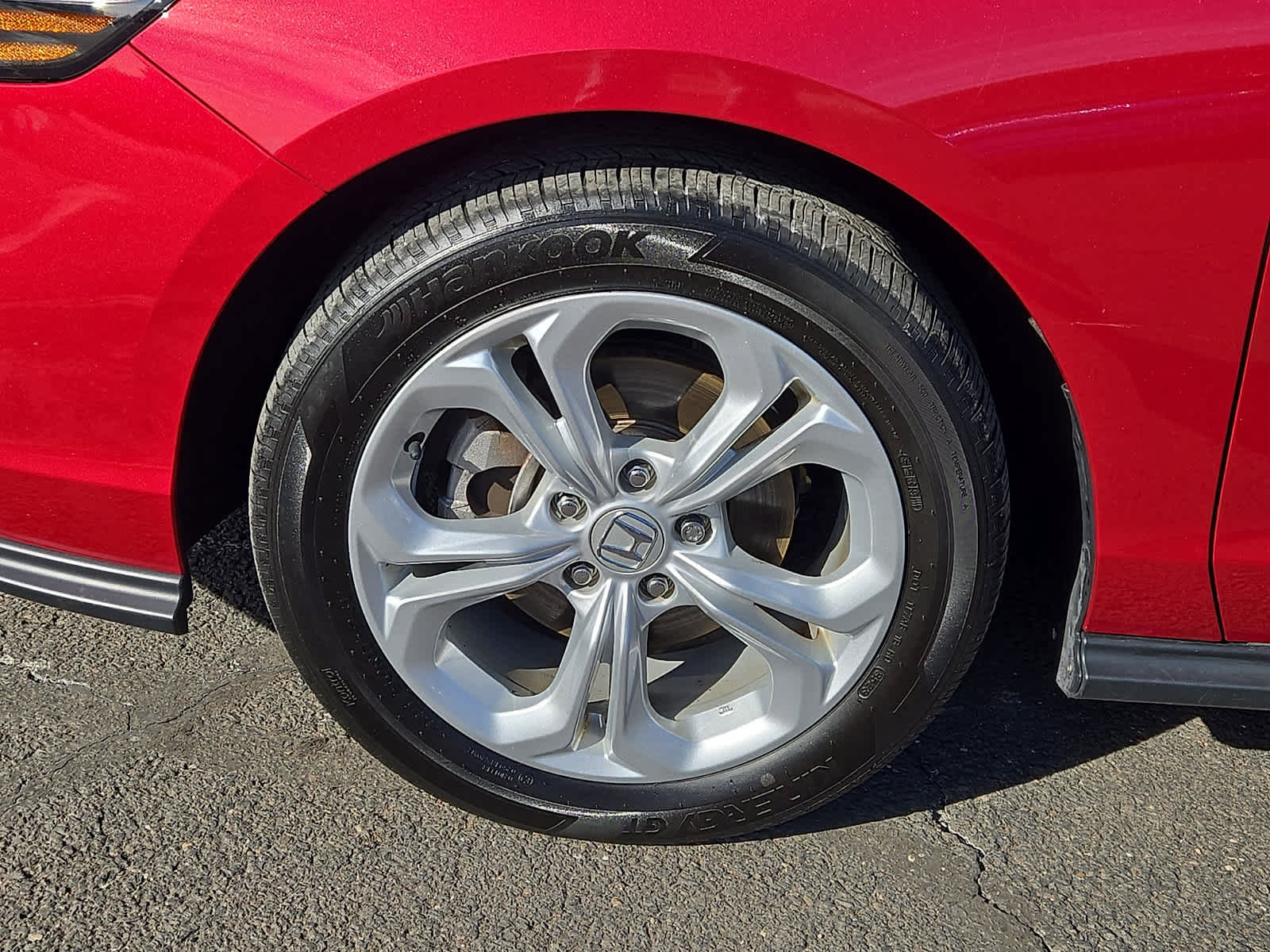 Certified 2024 Honda Accord LX image 9