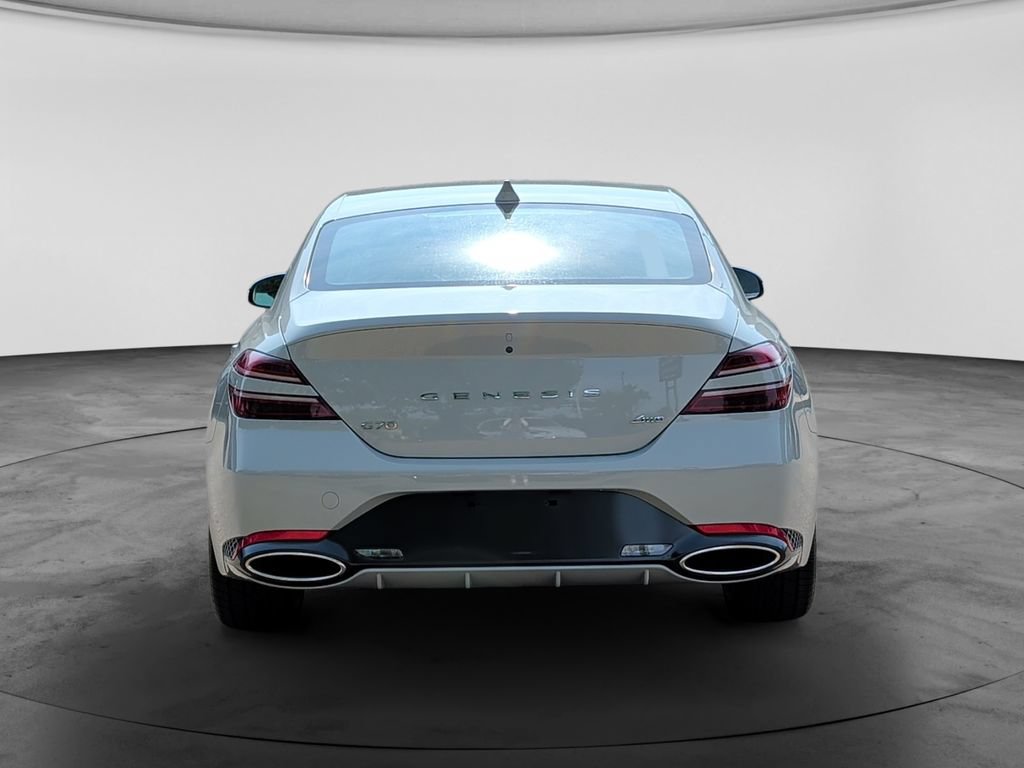 Used 2025 Genesis G70 2.5T AWD/4WD image 6