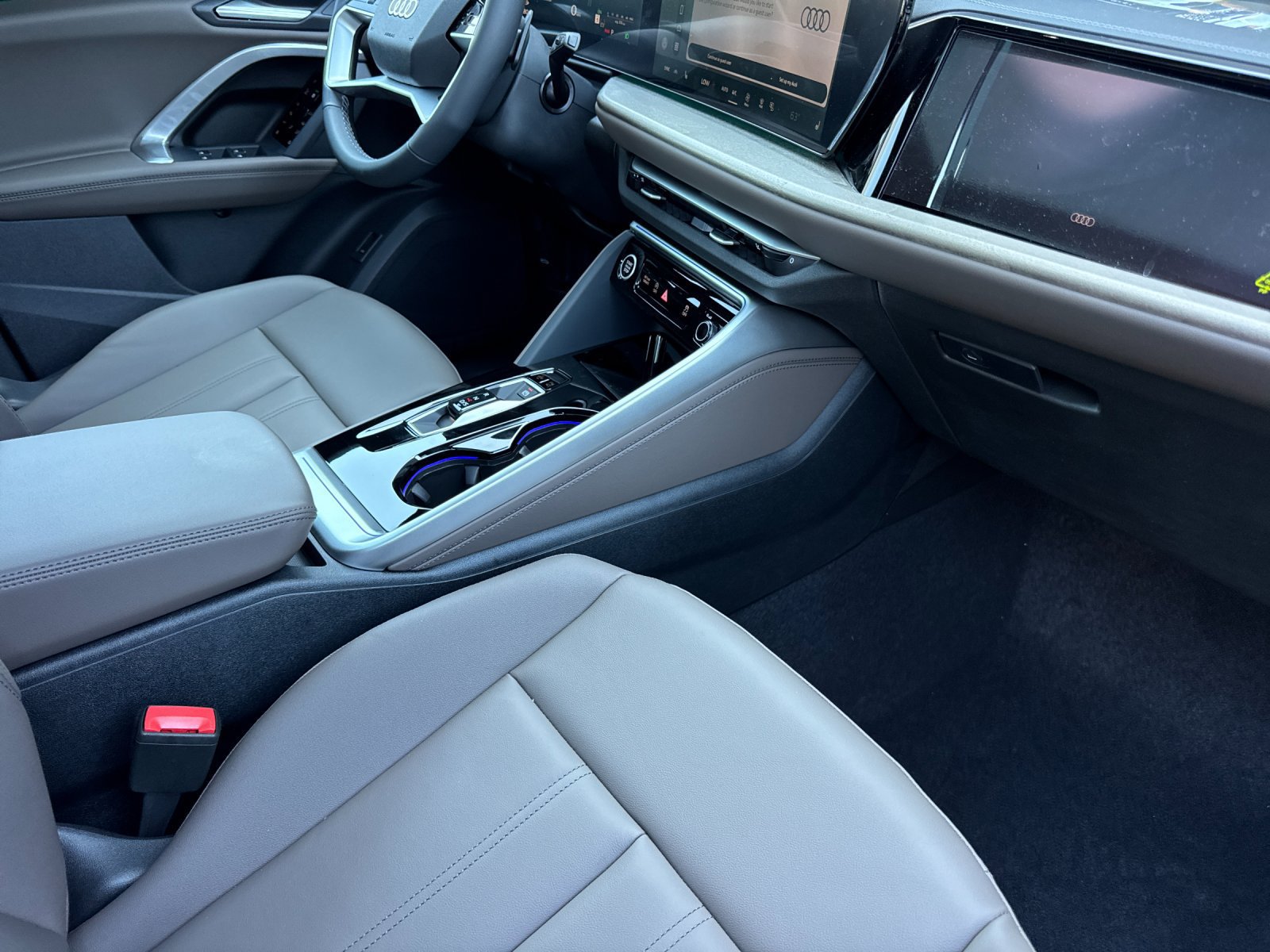 New 2026 Audi Q5 Premium Plus AWD/4WD image 16