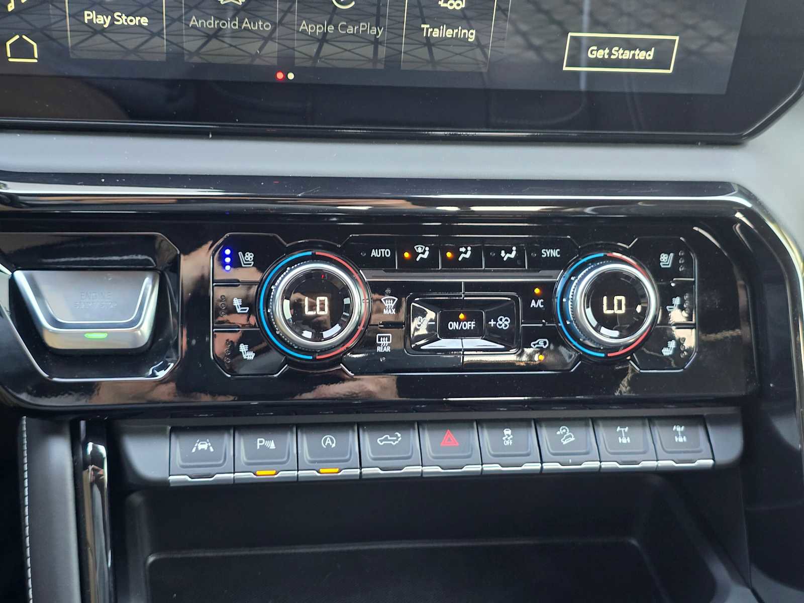 Used 2025 GMC Sierra 1500 AT4X image 28