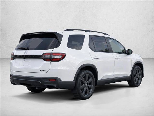 New 2026 Honda Pilot Sport image 7