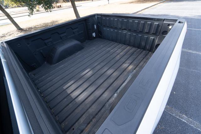 Used 2022 GMC Sierra 1500 AT4 w/ AT4 Premium Package image 14