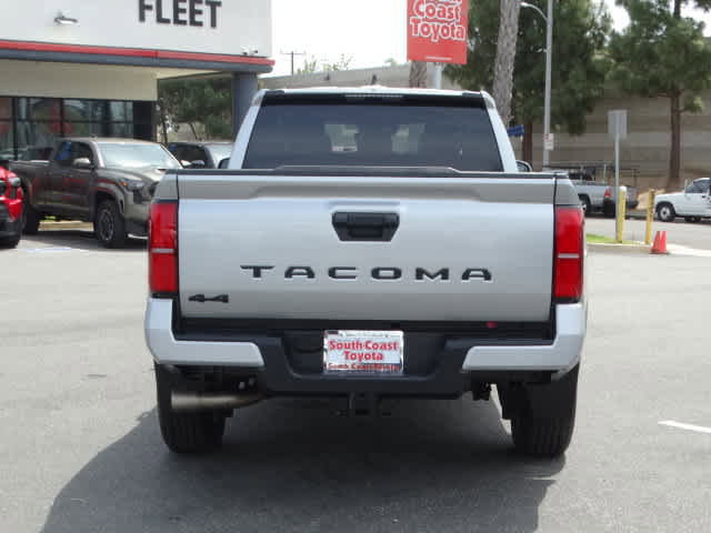 Certified 2024 Toyota Tacoma SR5 AWD/4WD image 13