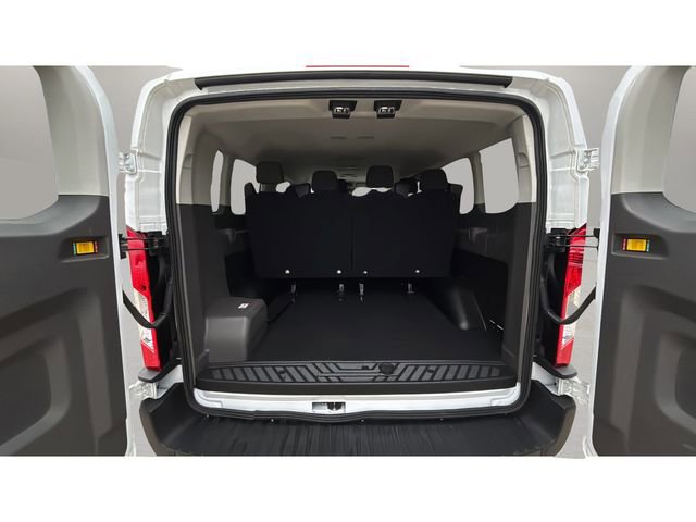 Used 2023 Ford Transit 350 XLT image 29