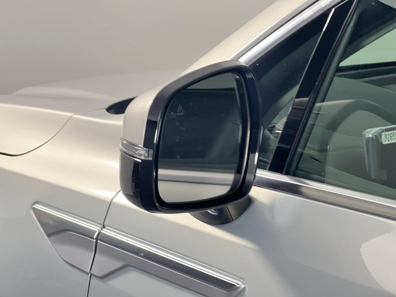 New 2026 Kia Sorento LX FWD image 11