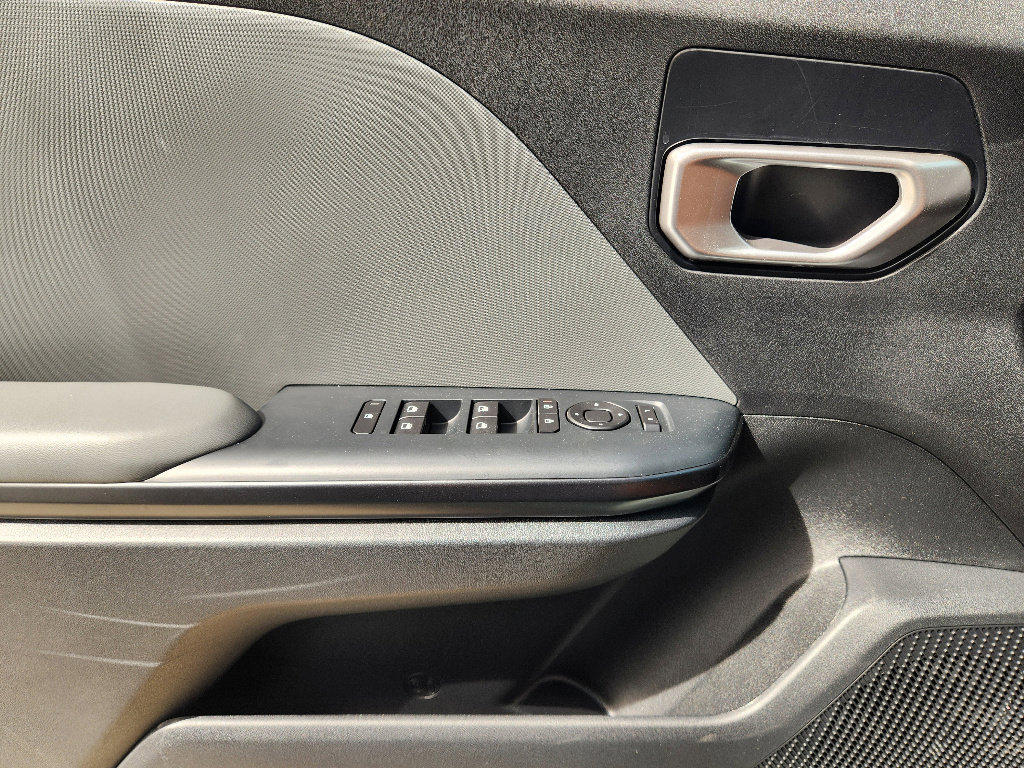 New 2026 Kia K4 LXS image 16