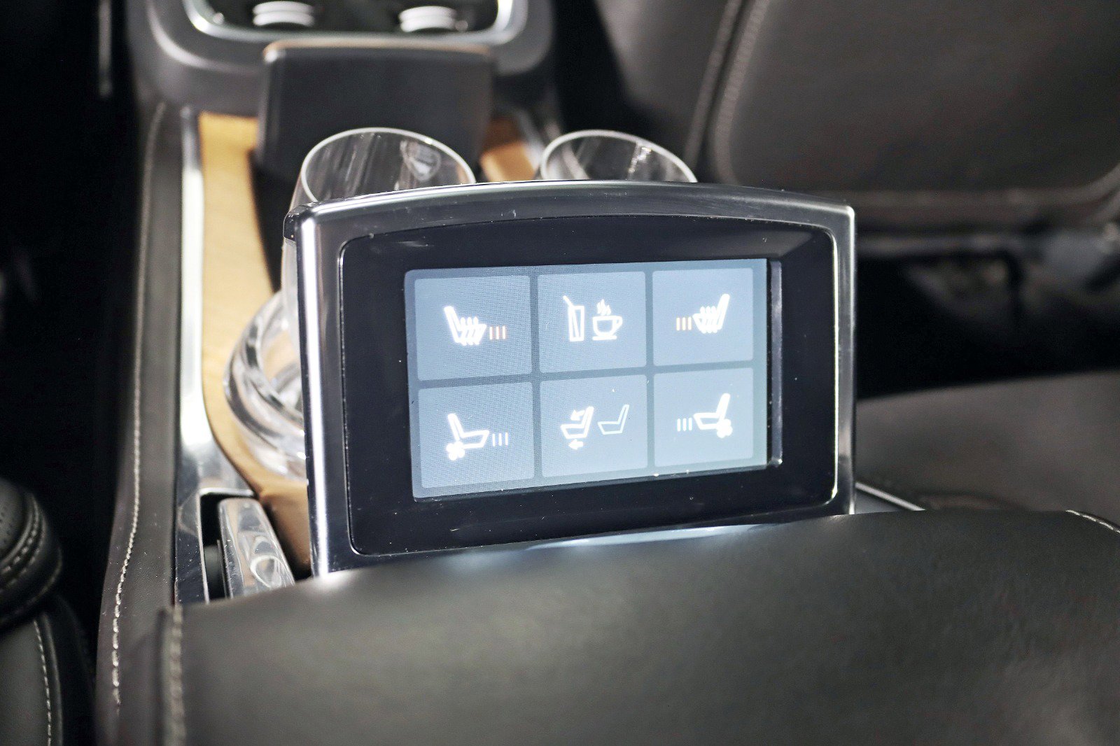 Used 2017 Volvo XC90 T8 Excellence AWD/4WD image 27