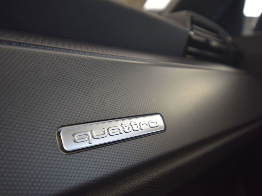 New 2025 Audi Q3 2.0T Premium image 30