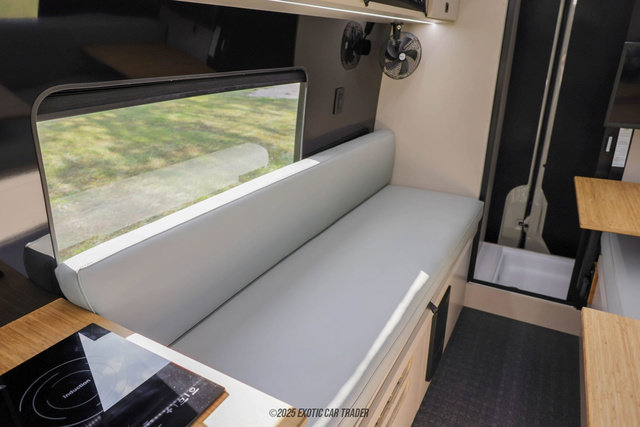 Used 2025 Mercedes-Benz Sprinter 2500 image 99