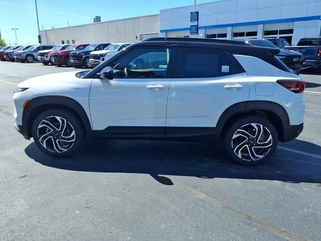 New 2026 Chevrolet TrailBlazer RS w/ Convenience Package AWD/4WD image 8