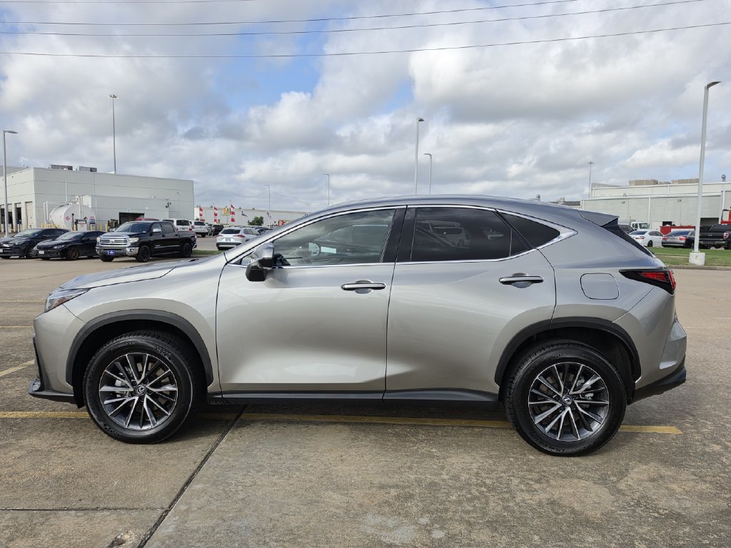 Used 2024 Lexus NX 350 AWD w/ Vision Package image 6
