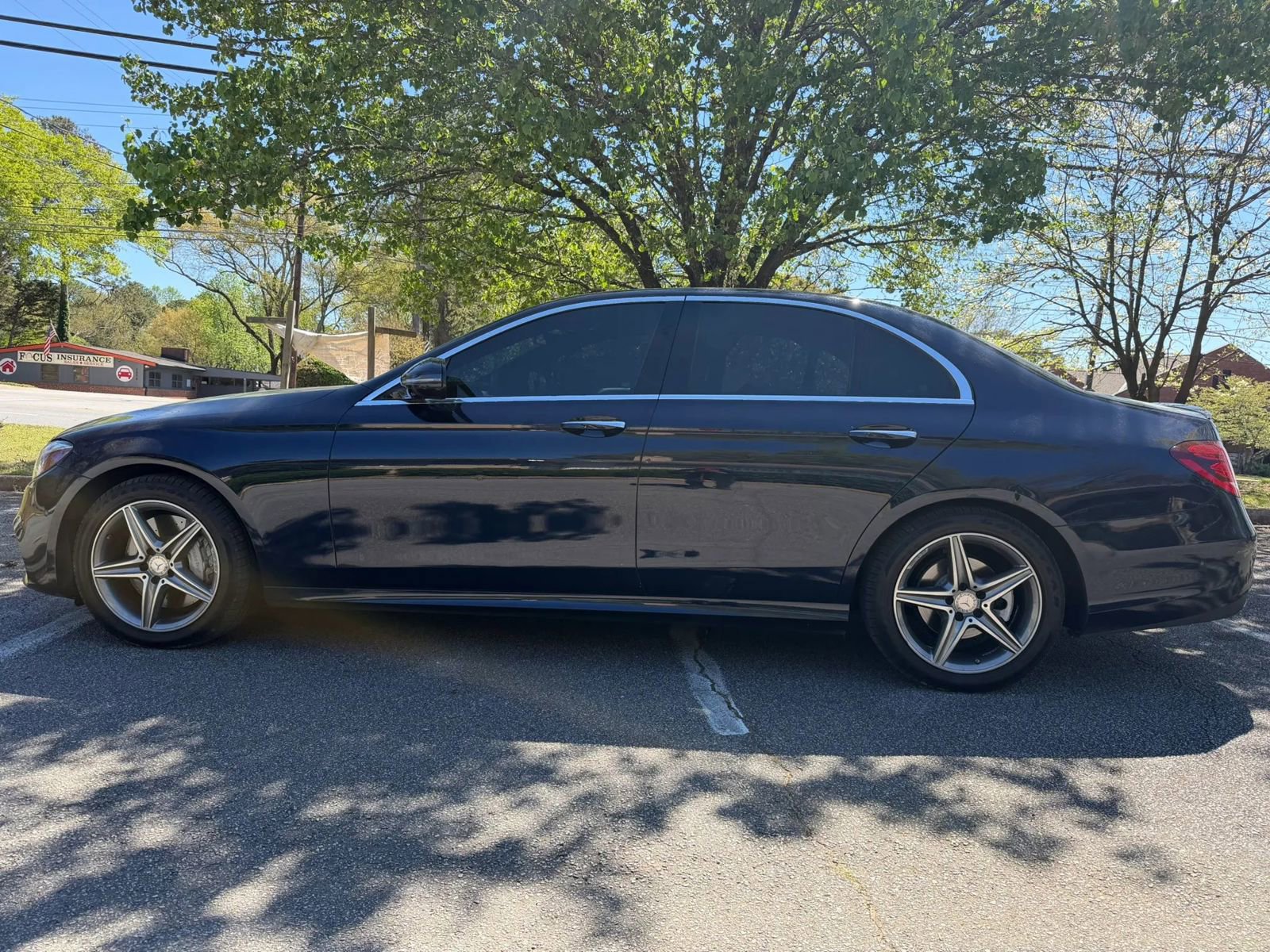 Used 2017 Mercedes-Benz E 300 image 11