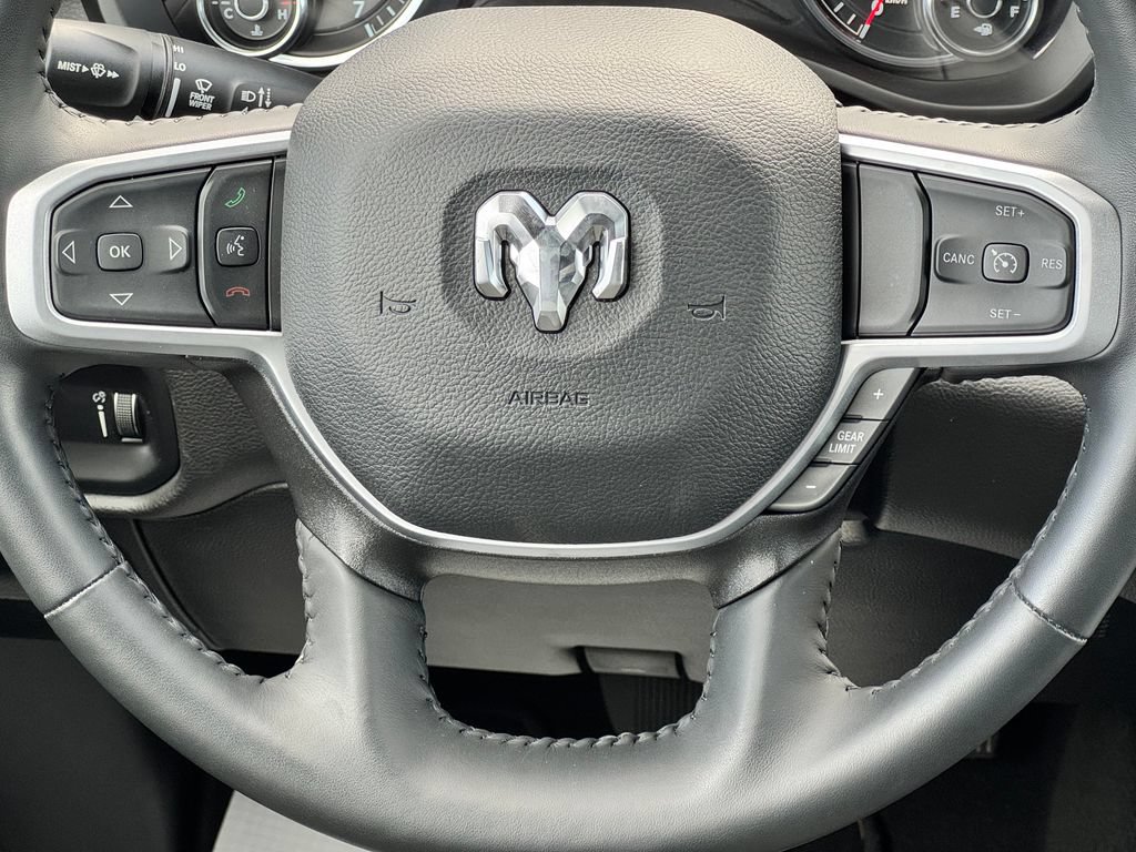 Used 2023 RAM 1500 Big Horn AWD/4WD image 19