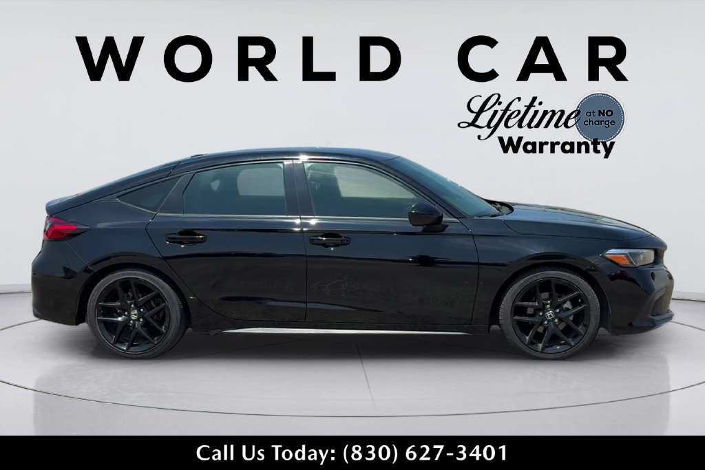 Used 2022 Honda Civic Sport image 2