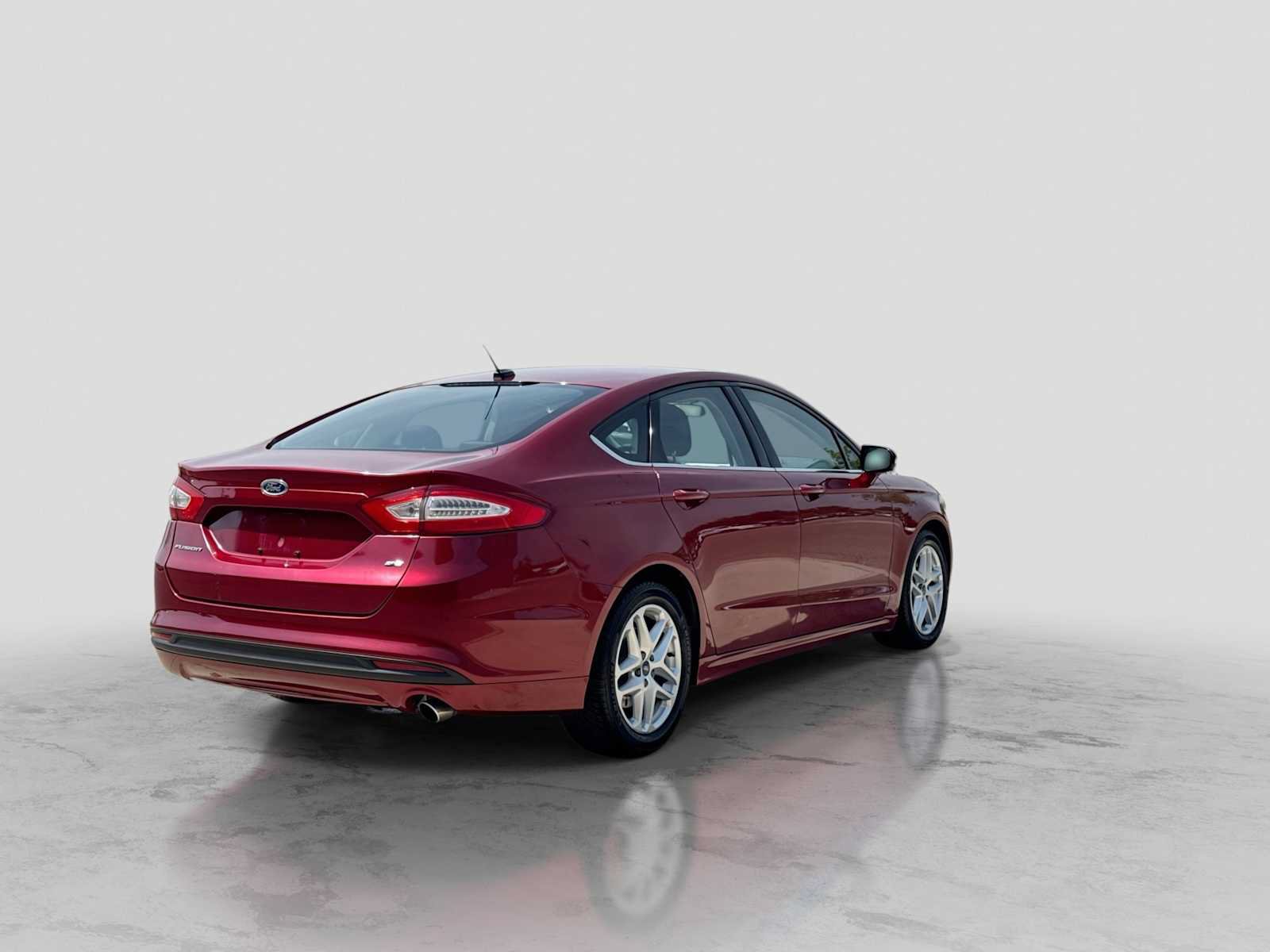 Used 2013 Ford Fusion SE FWD image 6