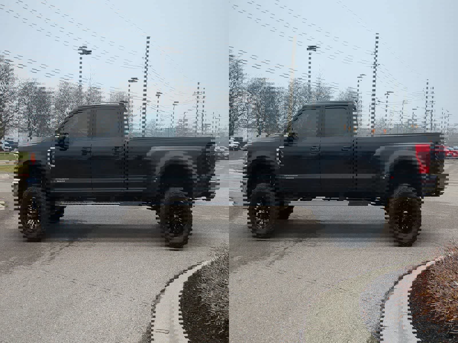 Used 2022 Ford F350 Lariat w/ Lariat Ultimate Package image 5