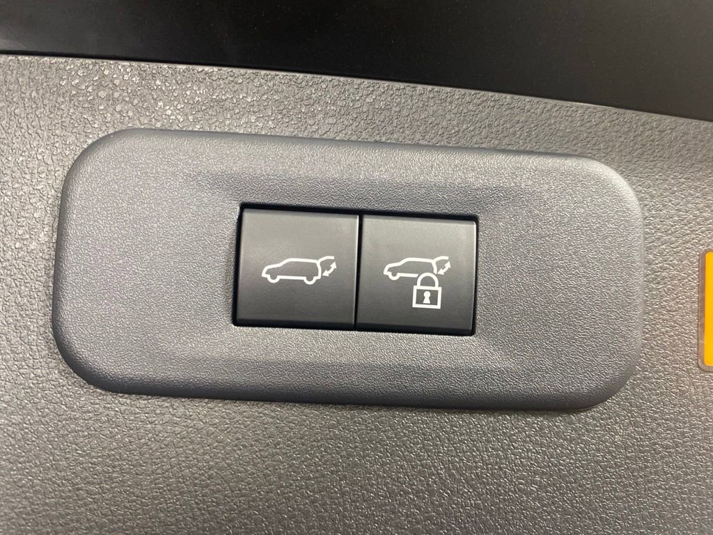 Certified 2025 Lexus NX 350h AWD w/ Accessory Package (2T) image 30