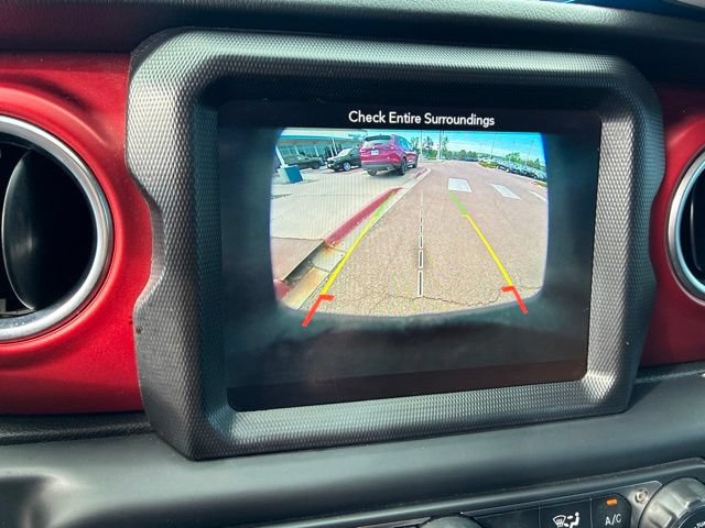 Used 2018 Jeep Wrangler Unlimited Rubicon AWD/4WD image 11