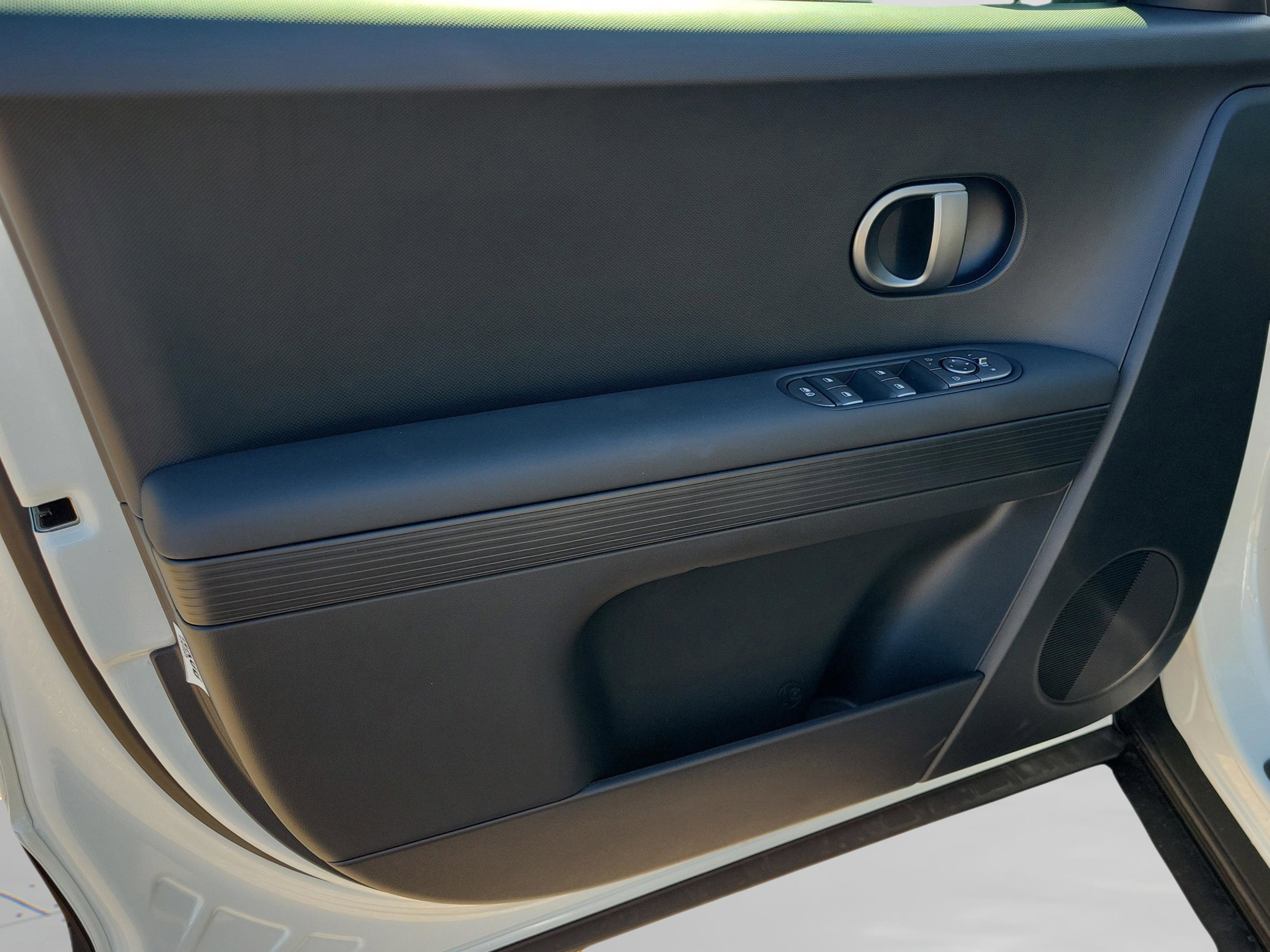 New 2026 Hyundai Ioniq 5 SEL image 19