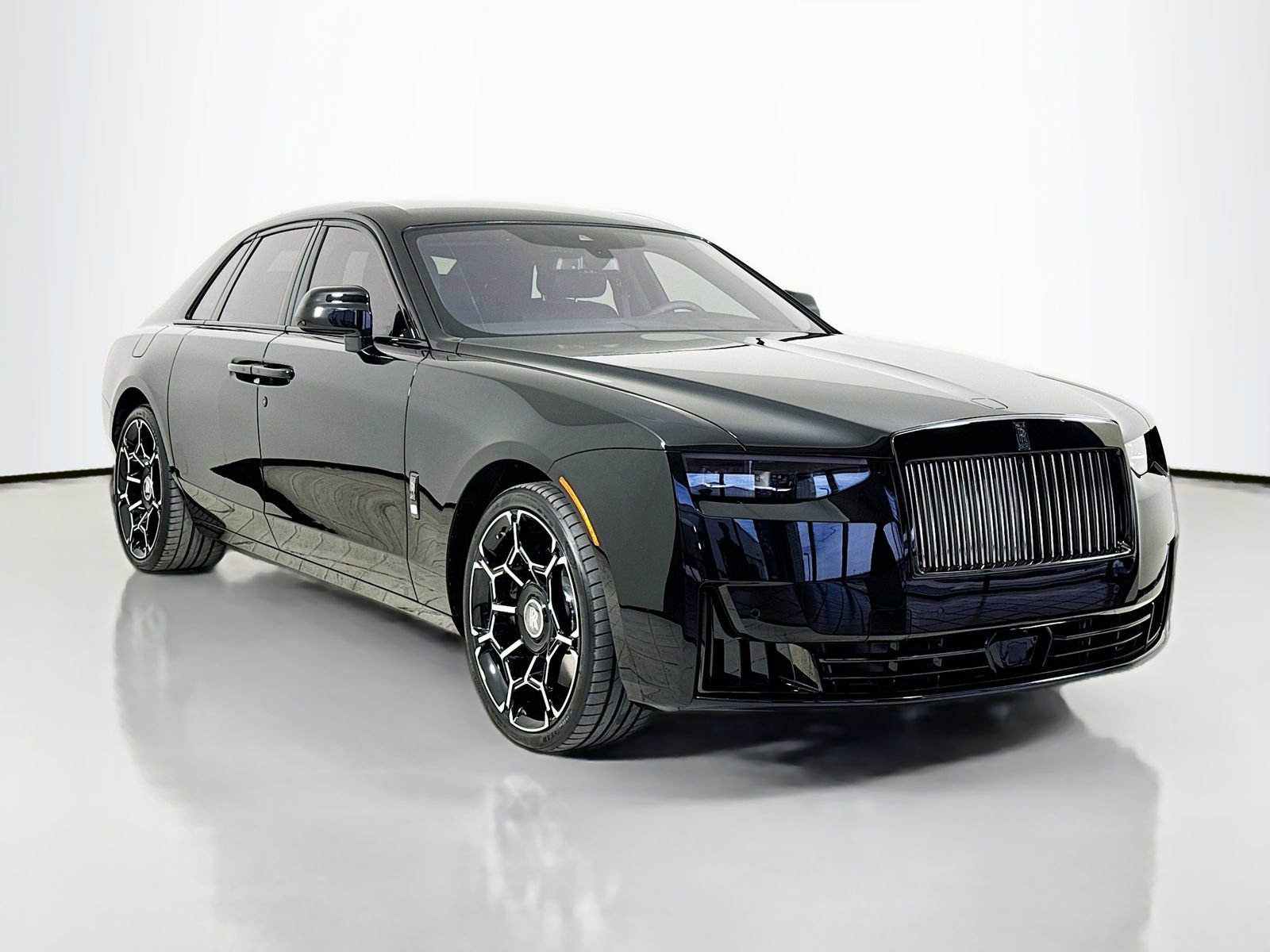 Certified 2025 Rolls-Royce Ghost Black Badge AWD/4WD image 1
