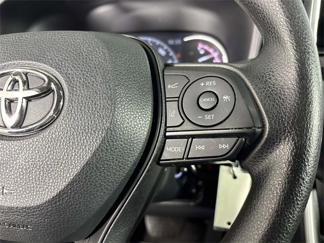 Used 2023 Toyota RAV4 LE image 17