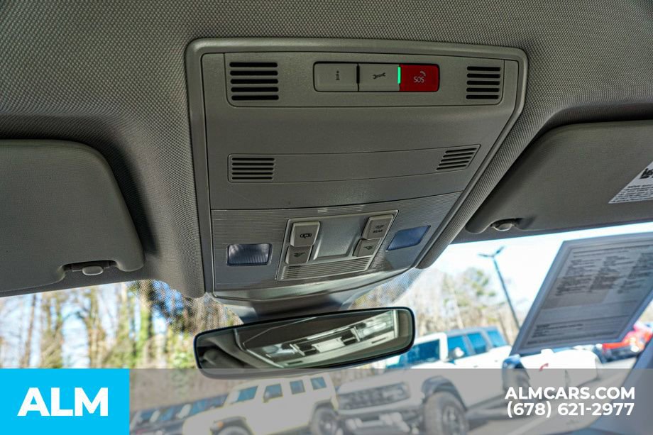 Used 2024 Volkswagen Jetta S image 33