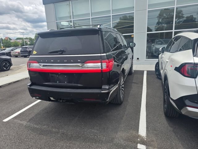 Used 2019 Lincoln Navigator Reserve w/ Cargo Package AWD/4WD image 3