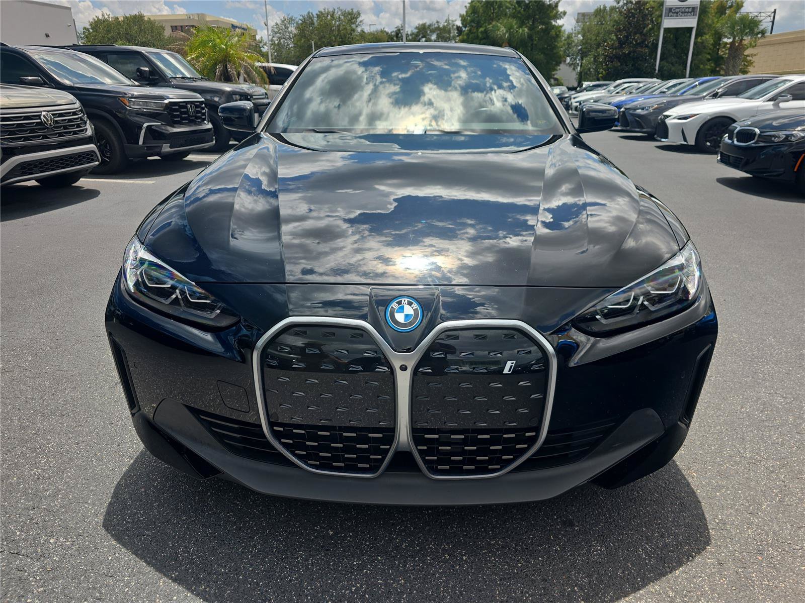 Used 2024 BMW i4 eDrive35 w/ Convenience Package RWD image 2