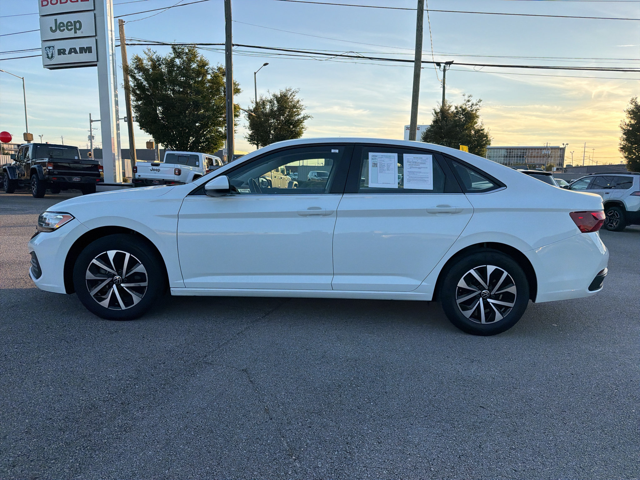 Used 2024 Volkswagen Jetta S FWD image 10