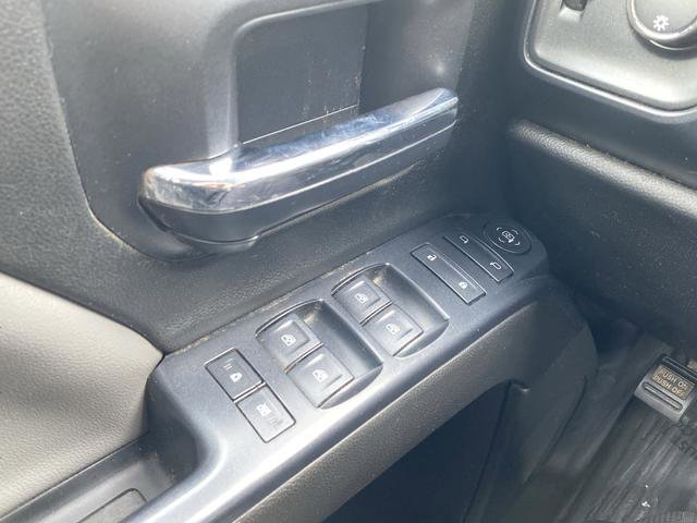 Used 2015 GMC Sierra 1500 4x4 Crew Cab image 23