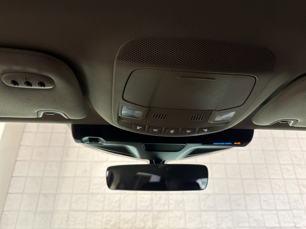 Used 2023 Lincoln Nautilus AWD w/ Premium Package image 25