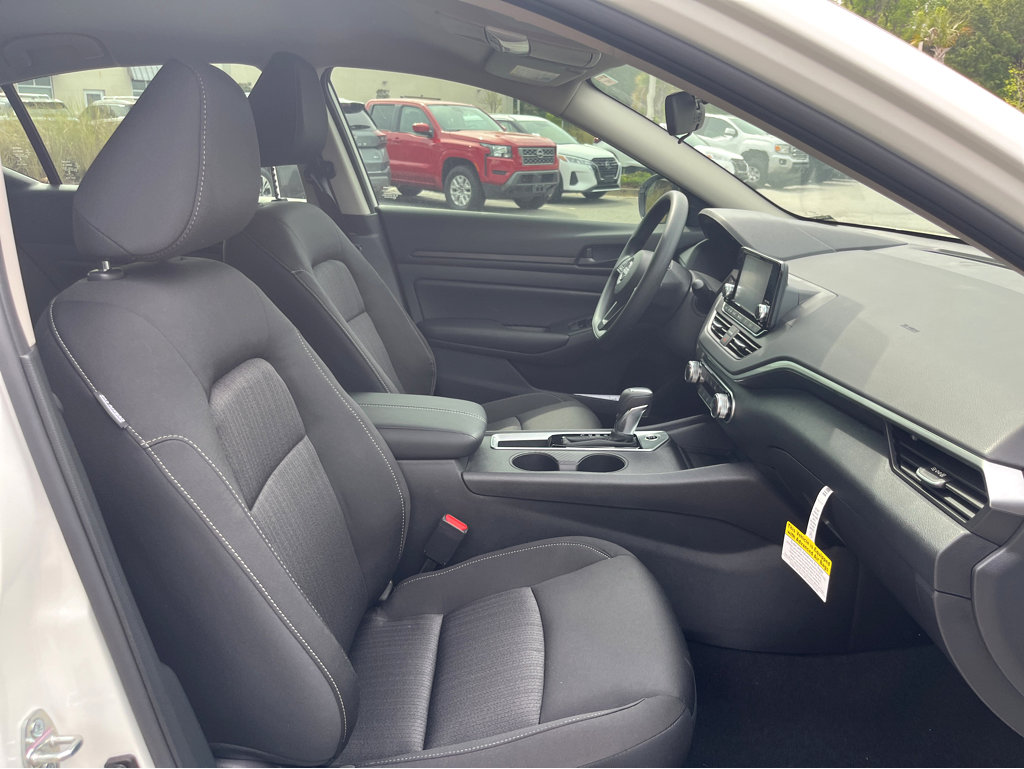 Used 2024 Nissan Altima 2.5 S image 24