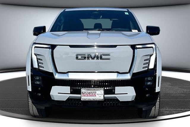 Used 2025 GMC Sierra EV Denali image 2