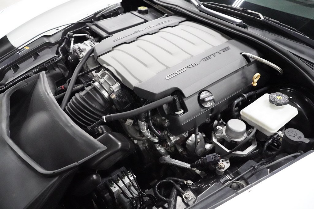 Used 2019 Chevrolet Corvette Stingray Convertible w/ 2LT Preferred Equipment Group RWD image 27