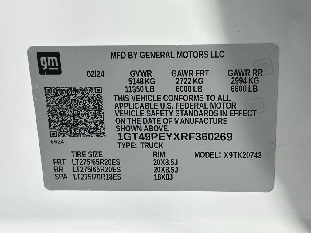 Used 2024 GMC Sierra 2500 AT4 w/ AT4 Premium Plus Package AWD/4WD image 39