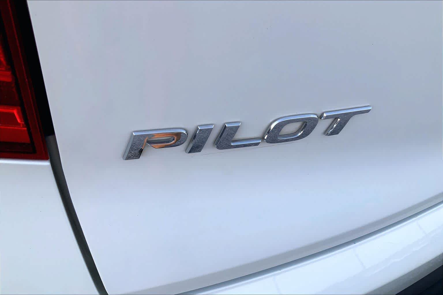 Used 2016 Honda Pilot EX image 29