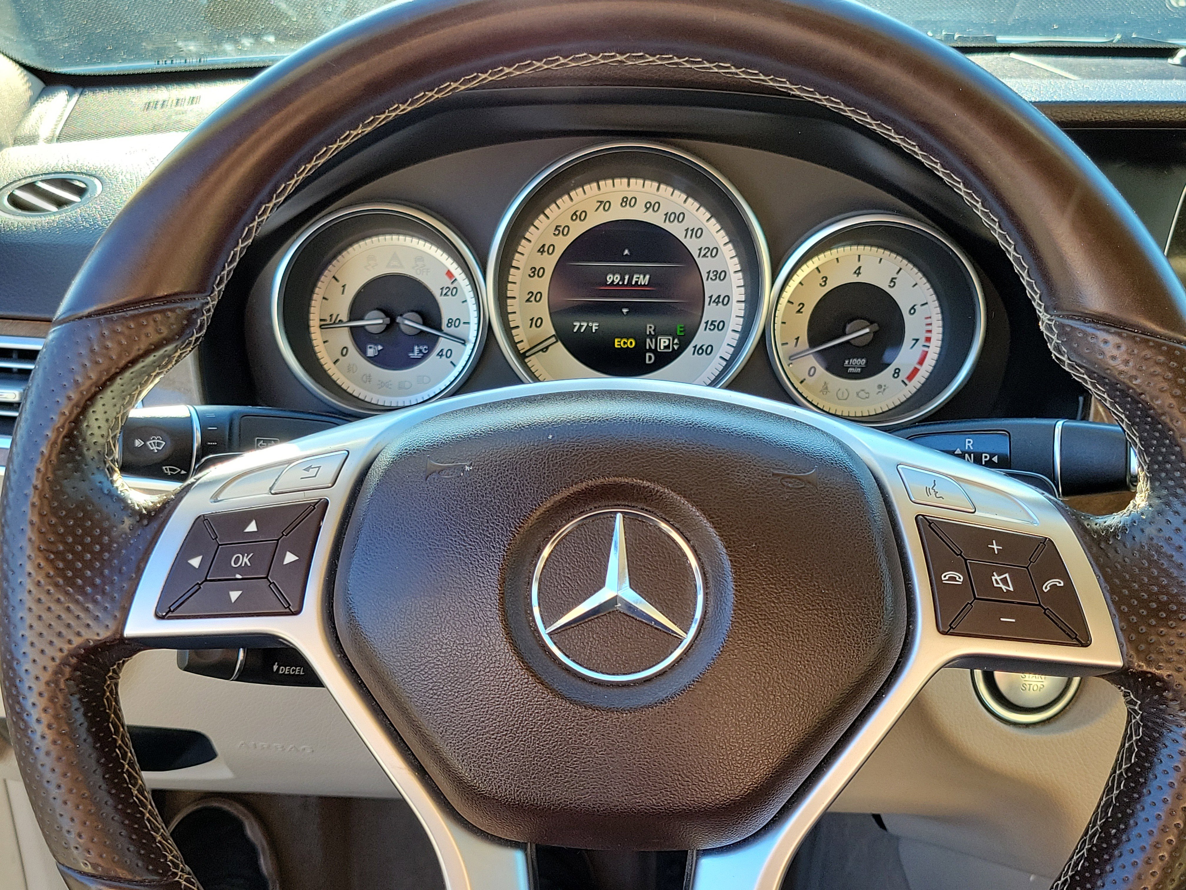 Used 2014 Mercedes-Benz E 350 Sedan image 6