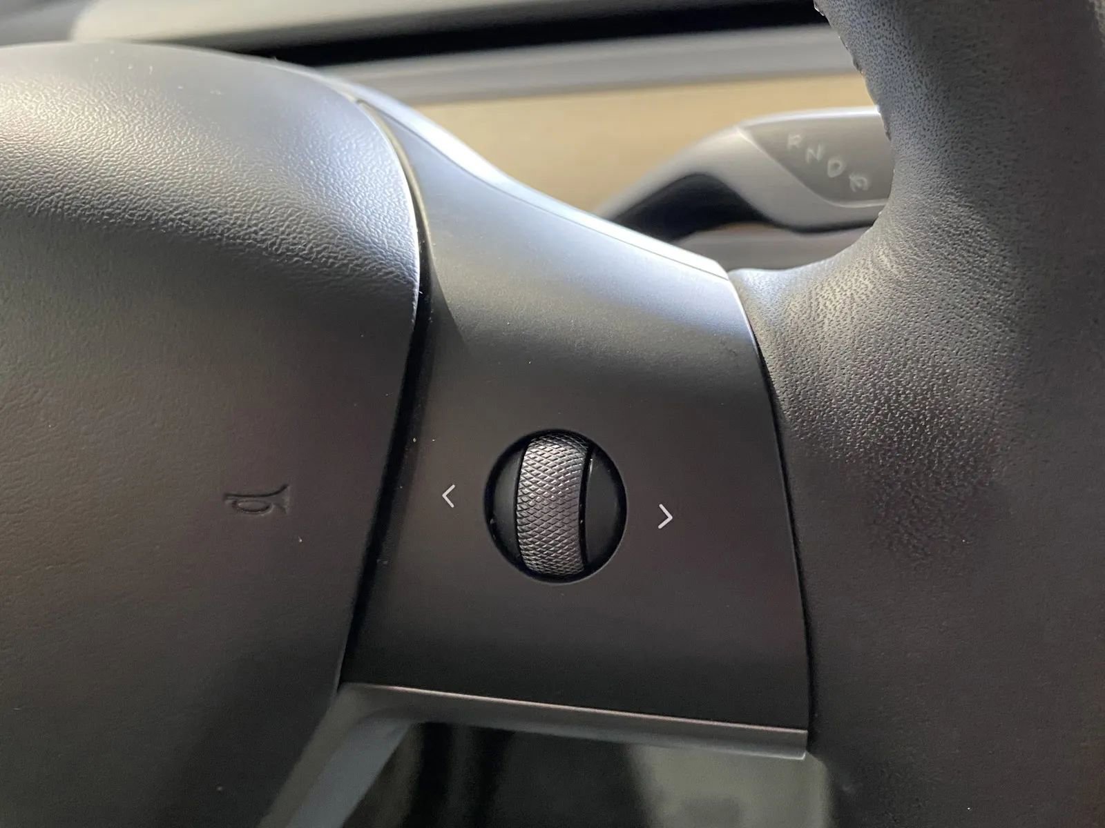 Used 2023 Tesla Model Y Long Range image 17